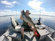 La ouananiche se capture de plus en plus souvent au Baskatong.