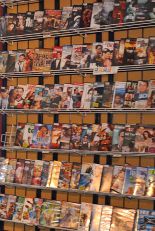 DVD RENTALS : IN COLLABORATION WITH "FOYER DU VIDÉO" OF MANIWAKI.